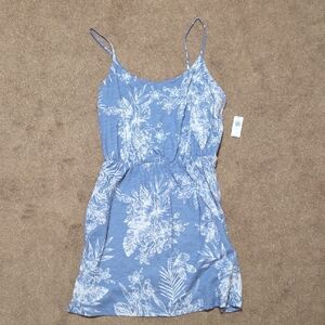 Old Navy Light Blue and White Floral Dress